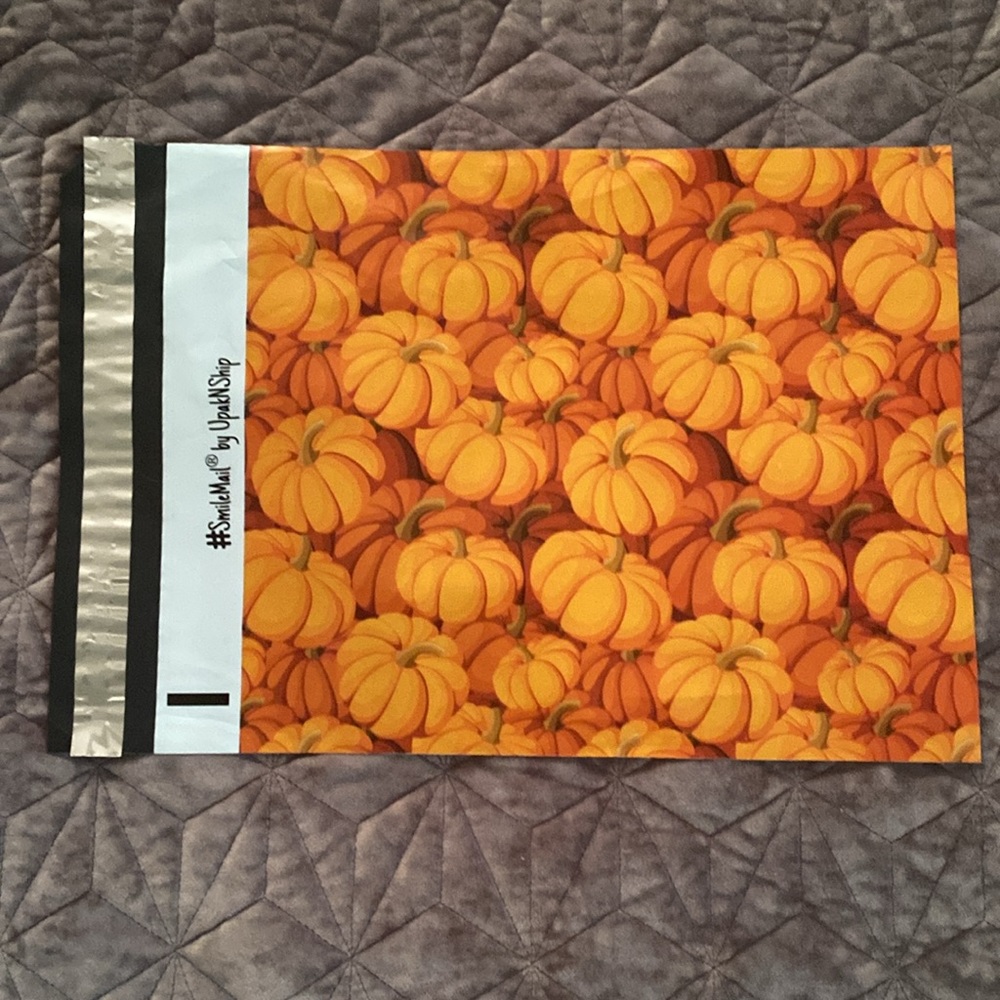 Pumpkin Designer Printed Poly Mailers Shipping Envelopes Bags 10x13 (25 Pack) - Picture 8 of 8